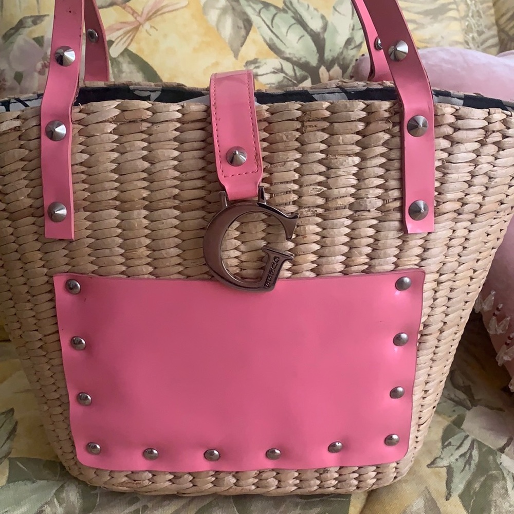GUESS RATTAN HANDBAG - Picture 2 of 9